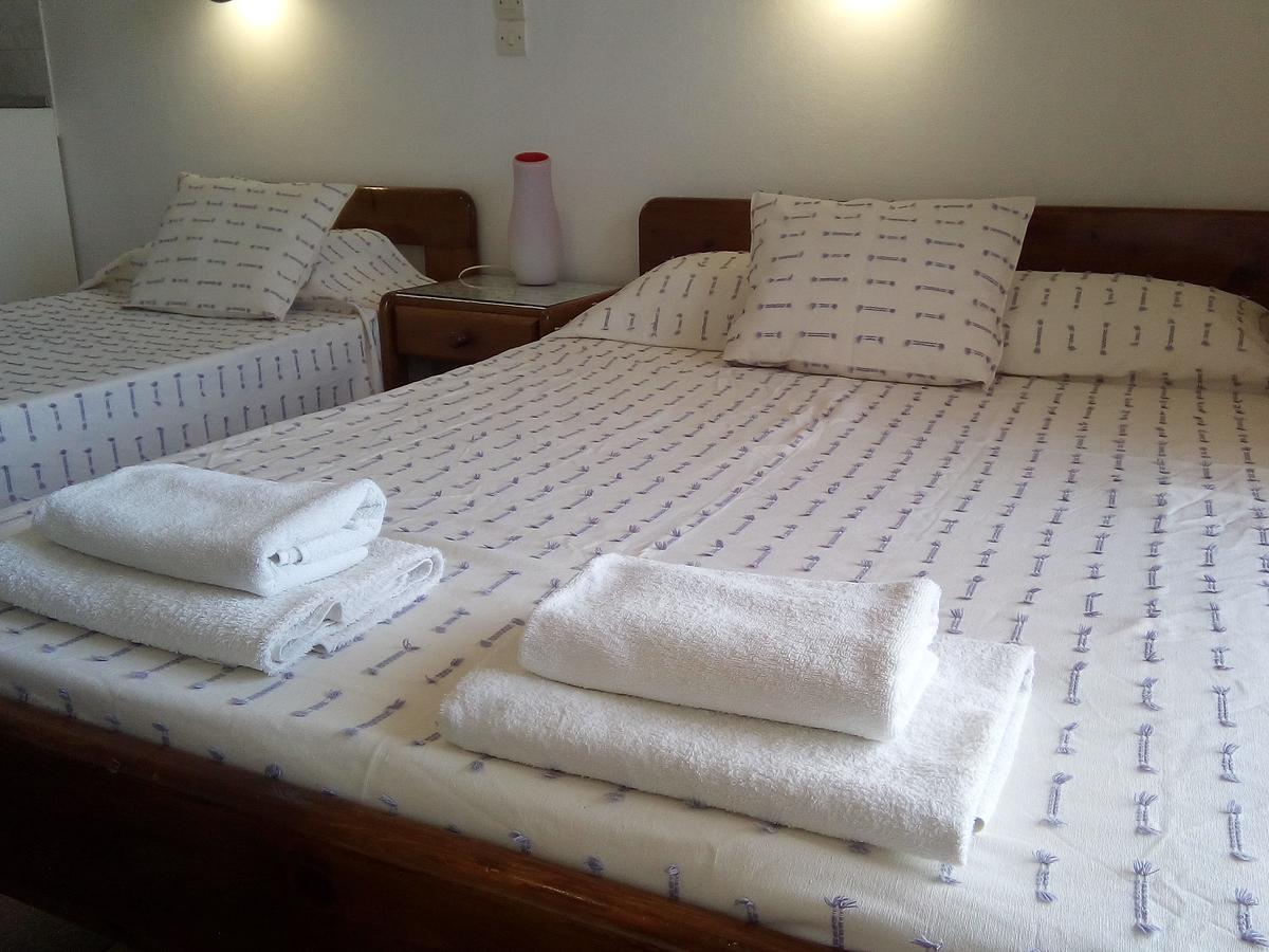 Bissias Guest House กาลาทาส ภายนอก รูปภาพ